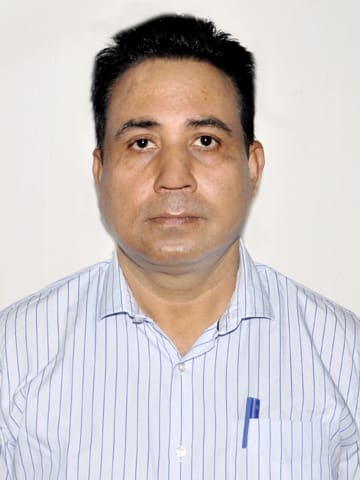 Dr. Berjesh Ajrawat